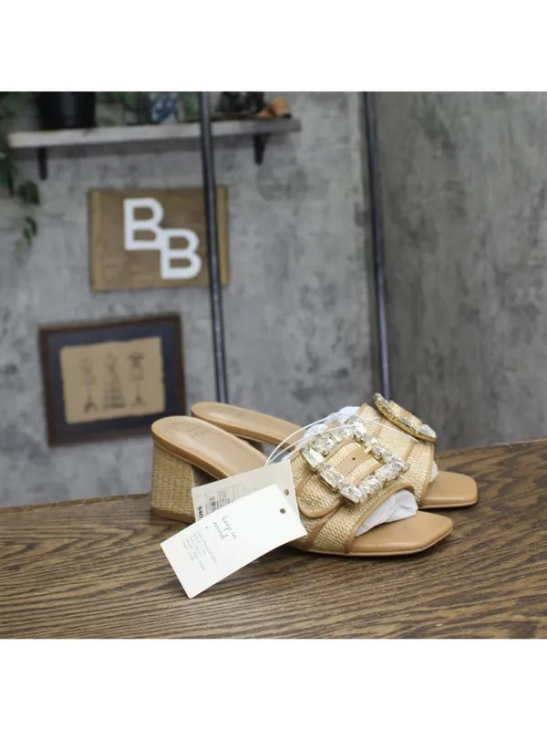 NWT A New Day Kathleen Raffia Buckle Block Heels 92611276 Beige Brown 6.5M - Image 5