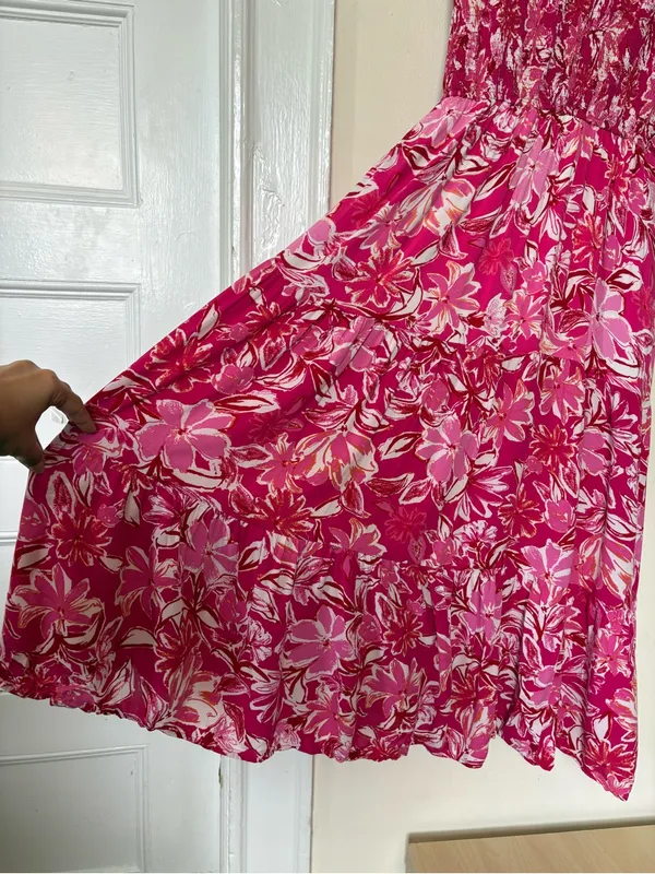 HAYDEN LA Tropical Floral Smocked Ruffled Midi Tank Dress Pink Sz Large - Image 9