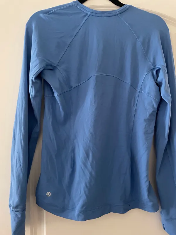 It’s Rulu Lululemon Long Sleeve - Image 7