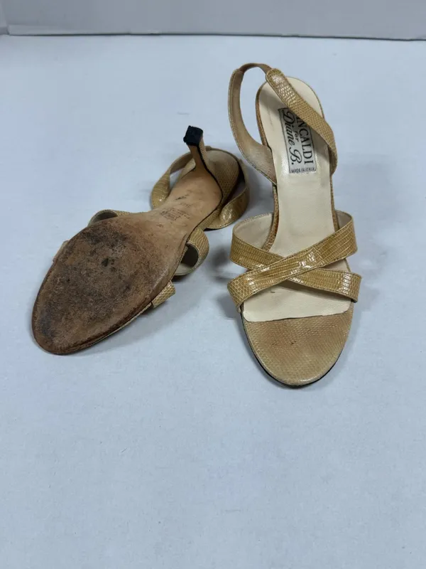 Pancaldi for Diane B Vintage Style Slingback Heels‎ - Size 8. - Image 9