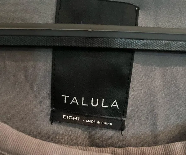 Aritzia Talula Wool Blend Jacket. Size 8 - Image 9