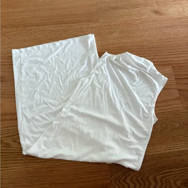 Aritzia babaton white dress - Image 2