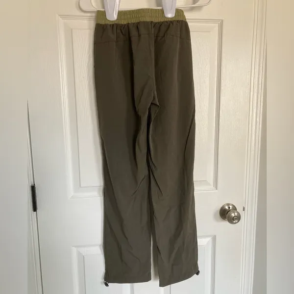 Hiking pants Size 26 - Image 6