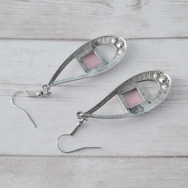 Long Silver Tone, Pink, Clear Gem Dangle Earrings - Image 3