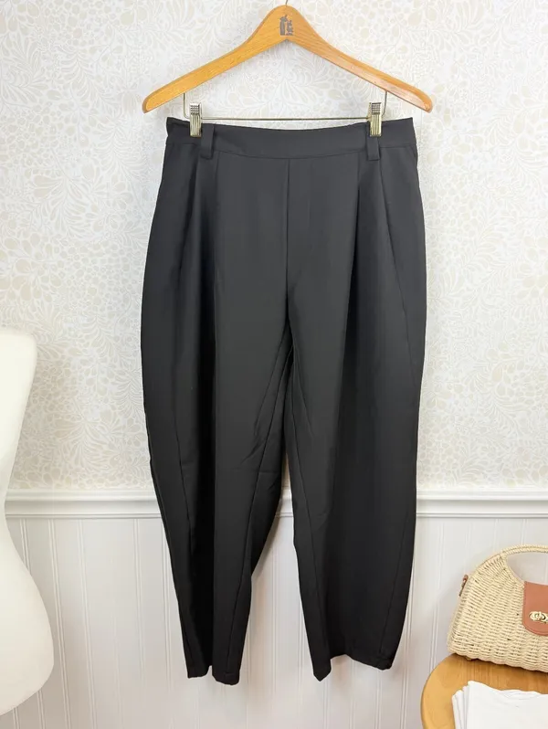 Halara Black Mid-Rise Pocket Barrel Leg Baggy Work Pants - Size - Medium - Image 4
