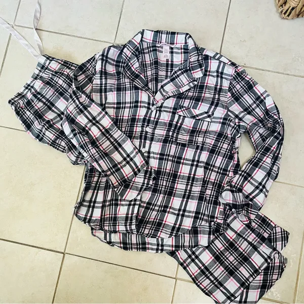 Victoria's Secret Flannel Plaid Pajamas - Black, White, Pink - Image 3