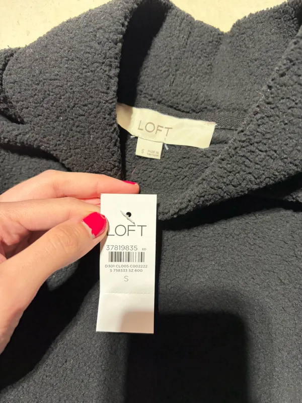 Loft Black Mock Neck Fleece Pullover small NWT - Image 4