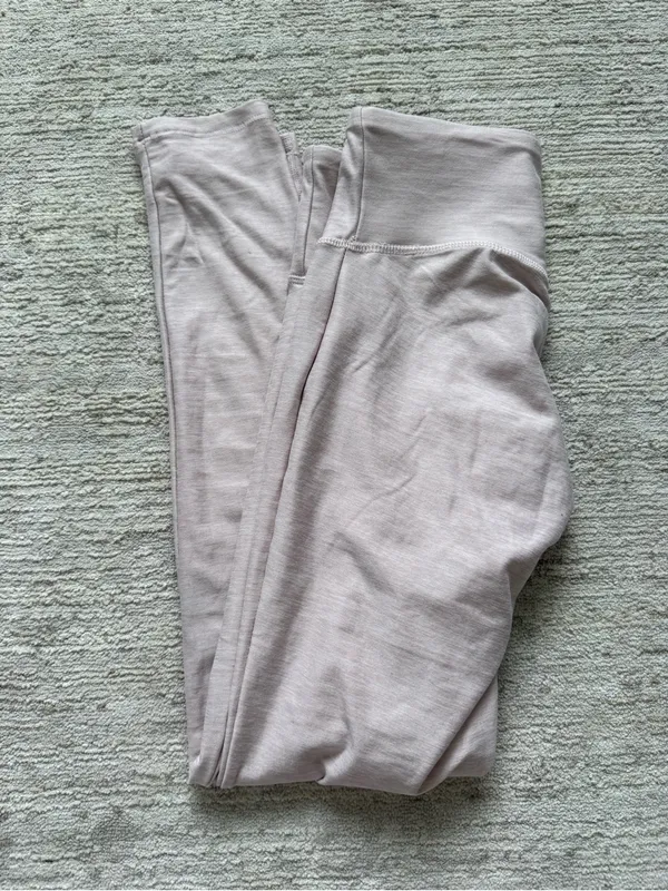 New Balance Pale Pink Leggings (Size Small) - Image 3