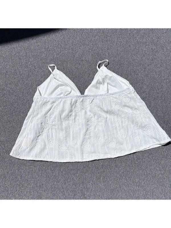 Forever 21 White Embroidered Double Strap Flowy Cami Top Size S - Image 2