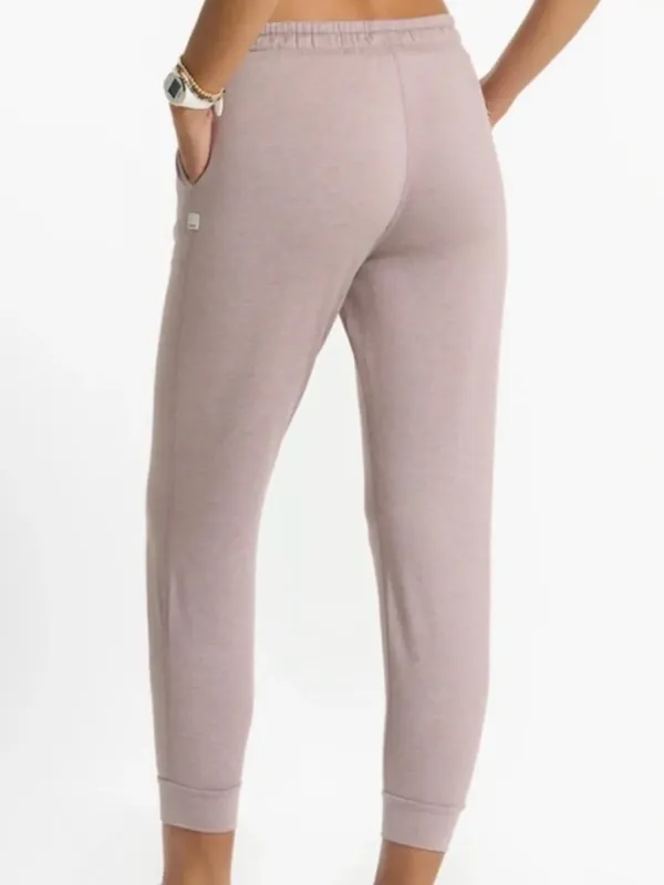 Vuori Women's Performance Joggers in Umber Heather Mauve Pink 25” Large - Image 6