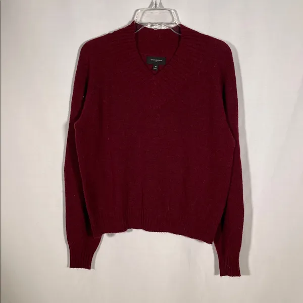 Banana Republic Womens Cozy V Neck Sweater Alpaca Red Medium - Image 2