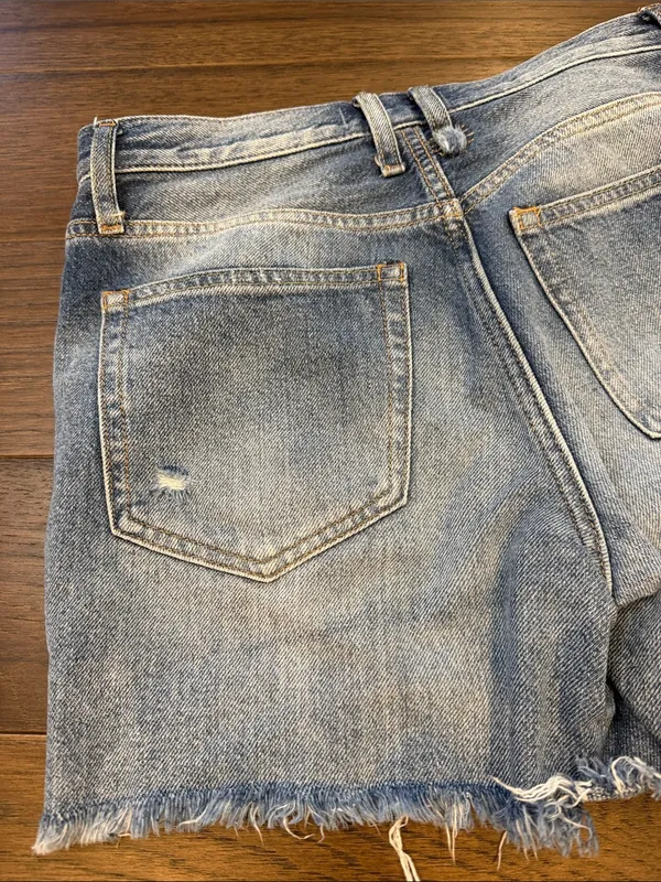 We The Free Cream Distressed High-Rise Denim Shorts Size 27 - C69-005 - Image 8