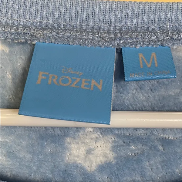 NWT Disney Frozen Women's Olaf Cuddle Fleece Soft Cozy Blue White Sweater - Image 8