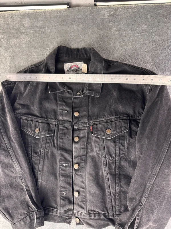 vintage 90s levi’s 77598-0260 black denim trucker jacket men’s M boxy - Image 12