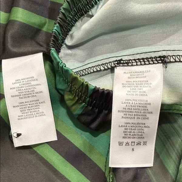 NWT Plush Revolve 2 piece day to evening pant set SIZE S - Image 8