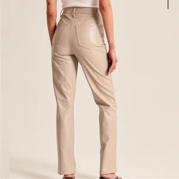 Abercrombie and Fitch Vegan Leather 90s Straight Ultra High Rise - Image 2