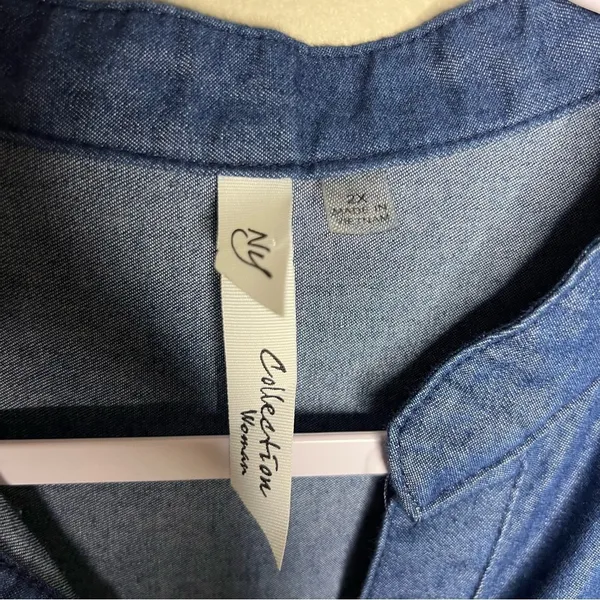 NY Collection Woman Dark Wash Cotton Chambray‎ Flutter Sleeve Button Front Top - Image 5