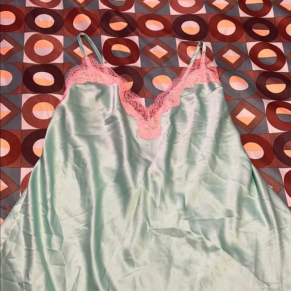 Victoria secret MD Victoria's Secret Green and Pink Chemise with V-Neckline - Image 2