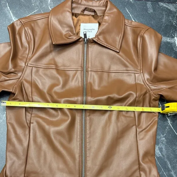 Abercrombie Fitch Vegan Leather Moto Jacket Women Medium Tan Camel NWT - Image 8