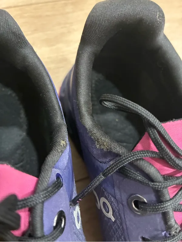On Running Women's Cloudvista Waterproof Flint Acai Running Shoe Size 7.5 - Image 5