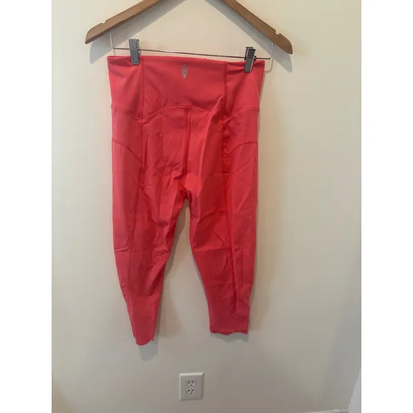 FP Movement Coral Scallop Hem Cropped Leggings Athleisure‎ Workout Capris - Image 4
