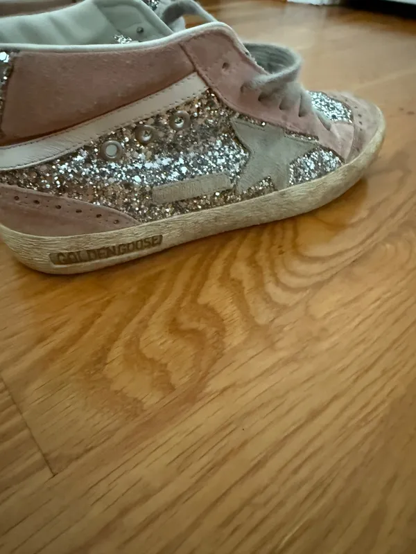 Golden Goose Sneakers - Image 7
