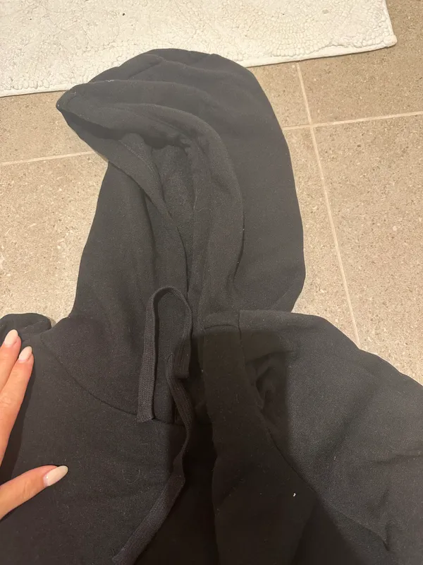 Z Supply Black Sweatshirt - Image 3