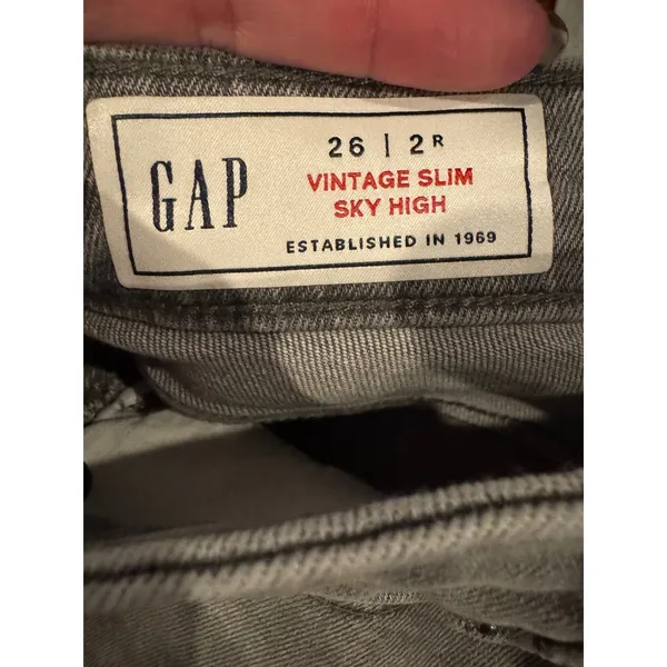 Gap Jeans Women 26 Gray Denim‎ Vintage Slim Sky High Ankle Raw Hem Streetwear - Image 9