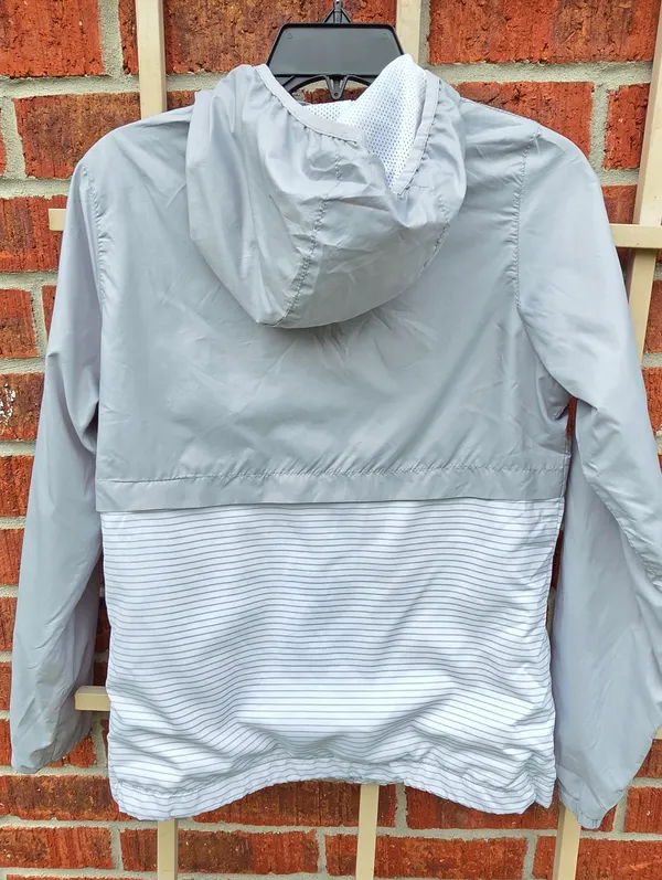 New Balance | Grey and White Windbreaker Hooded Jacket Size S - Image 9