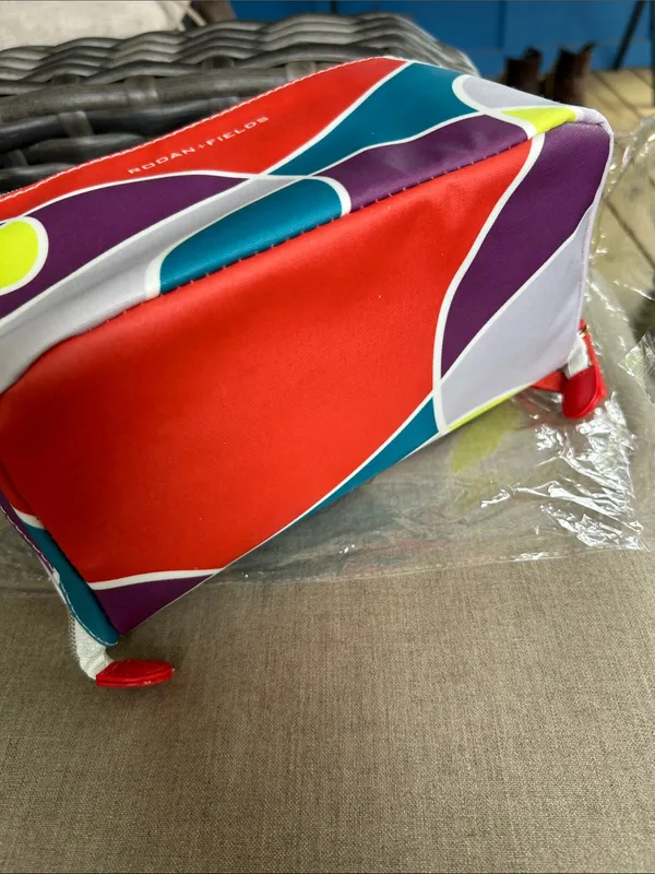 Rodan + Fields New colorful artsy travel makeup zip up cosmetic bag funky htf - Image 5