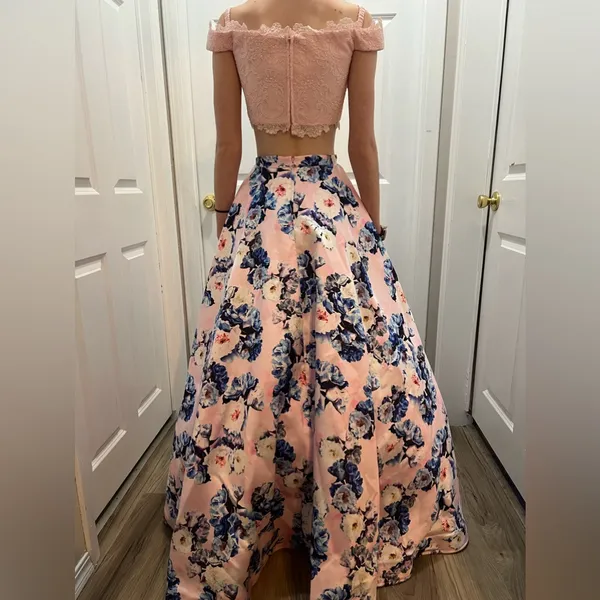 Ellie Wilde Floral Two-Piece Prom Dress Size XS - Image 4