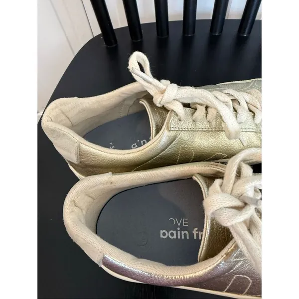 Veja esplar gold leather fashion sneaker size 6 - Image 8