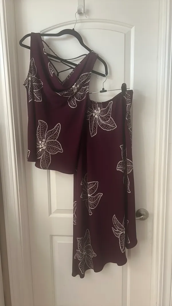 Purple hibiscus print skirt set Size 12 - Image 3