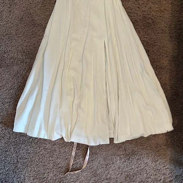 ‼️House of CB Tallulah White Puff Sleeve Midi Sundress‼️ - Image 4