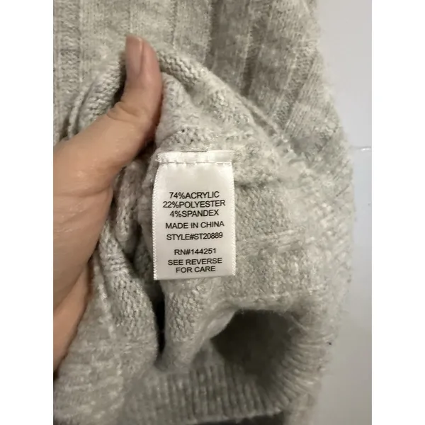 Sincerely Jules Women's‎ Crop Knit Sweater Gray Size M - Image 4