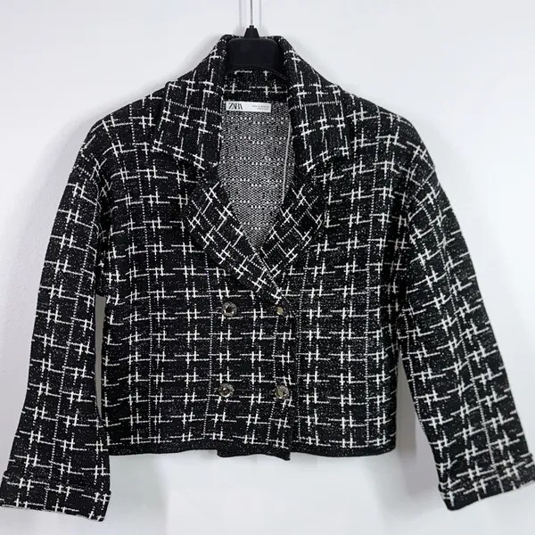 Zara jewel button double breasted metallic thread knit blazer jacket medium - Image 3