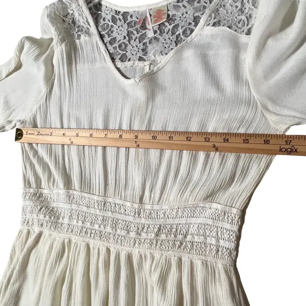 True Destiny Mini Dress Womens Medium Ivory Boho Lace Bell Sleeve Crochet‎ Gauze - Image 5