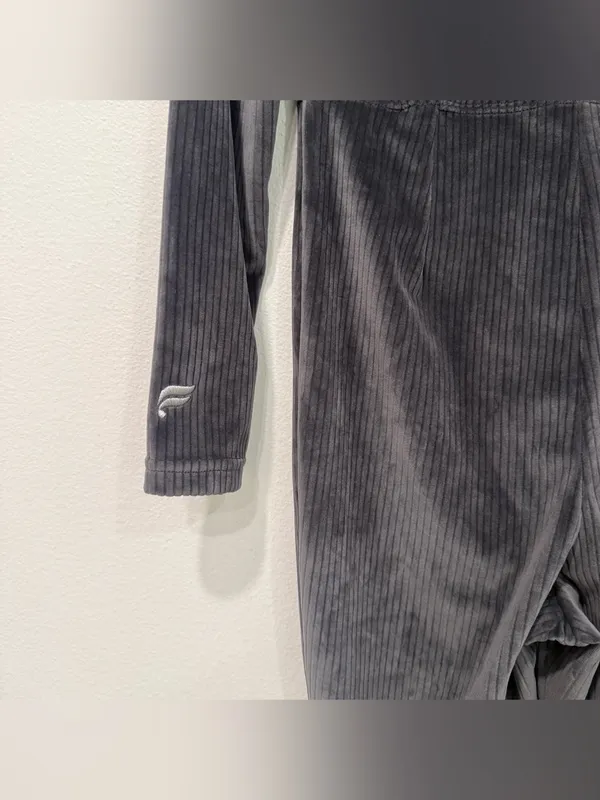 Fabletics Midnight Gray Plush Rib Hooded Jumpsuit M - Image 8