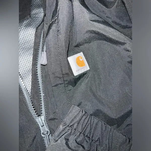 Carhartt Rain Defender Relaxed Fit Lightweight Coat Size XL (16-18) in Black - Image 6