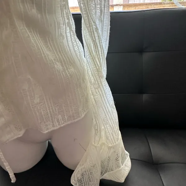 Chic Sheer White Tie - Image 4