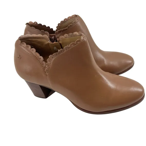 Jack Rogers Marianne Scalloped Low Rise Booties Cognac brown round toe size 8 - Image 2