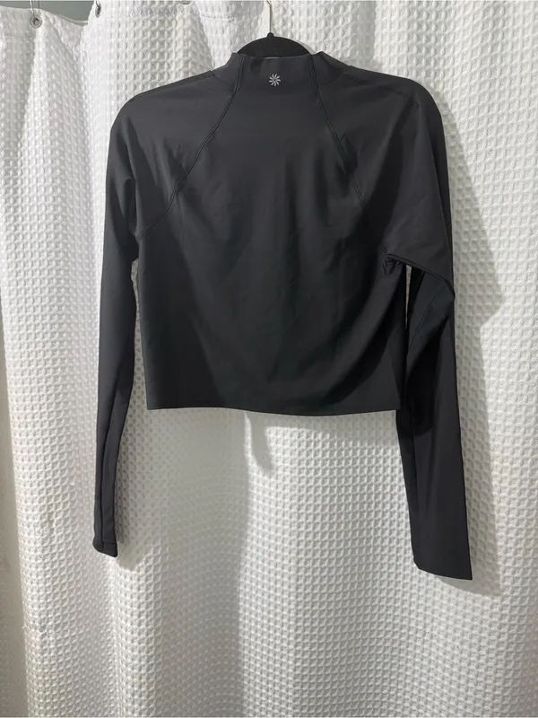 Athleta Women’s Black Interval Mock Neck Top Size Large - Image 4