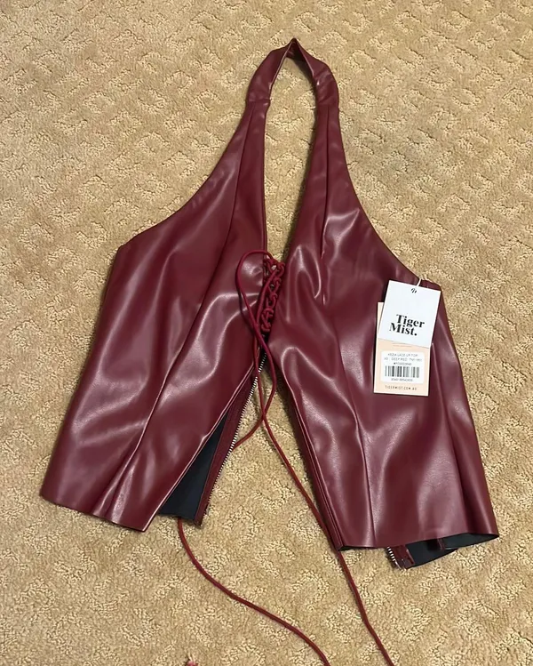 Tiger Mist Kezia Lace Up Top - Image 2