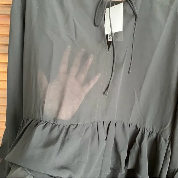 🌟NWT H&M Flounced Chiffon Blouse - Image 3