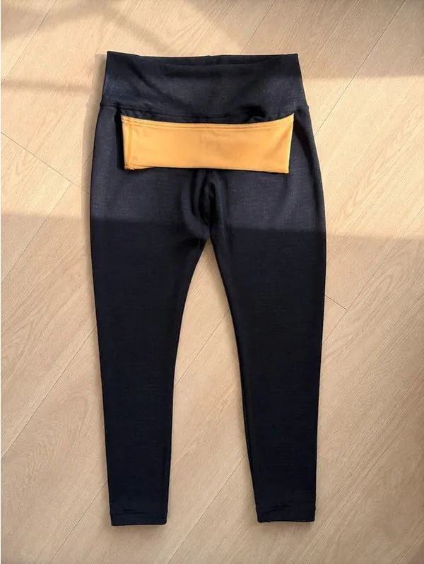 Lululemon Size 4 Navy Blue High Rise Full Length Leggings Yoga Pants - Image 3