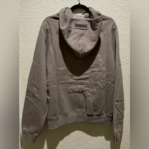 Essentials NWT Hoodie Sweatshirt Fear Of God in Desert Taup Size XS - Image 4