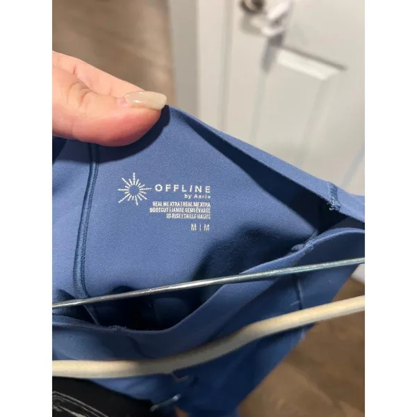 Offline by aerie blue leggings‎ flare blue bottoms medium - Image 4