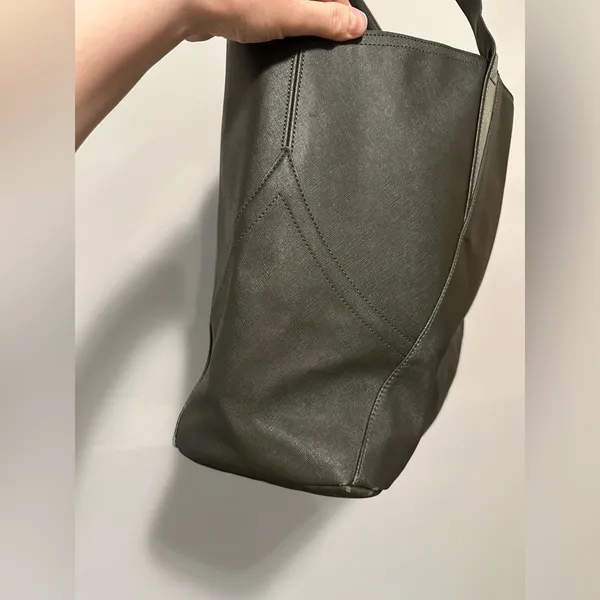 Lululemon All Day Tote and Small Pouch Dark Olive - Image 5