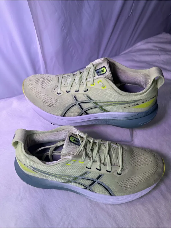 ASICS Running Shoes - Pale Green with Yellow Accents - Image 2