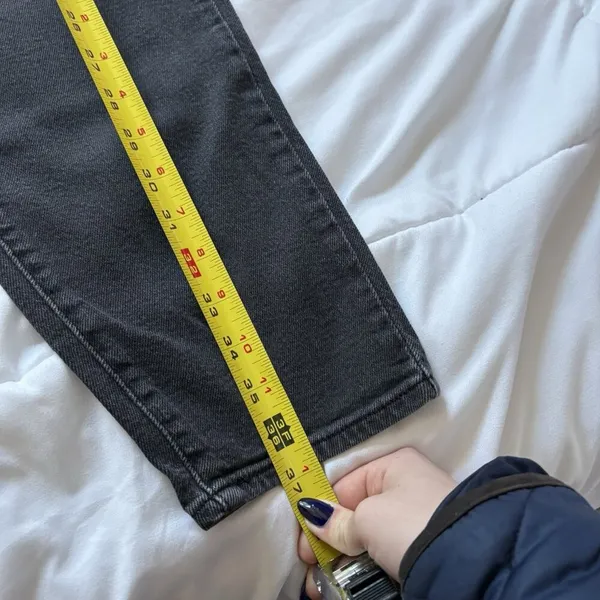Levis Black Womens Size W30 L27 High Waisted Mom Jeans Gothic Grunge Vampire‎ - Image 3